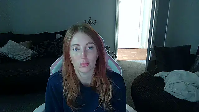 Snapshot of Red_firesquirt chatting on March 16, 2026, 11:47 am Red firesquirt online show from March 16, 2026, 11:47 am