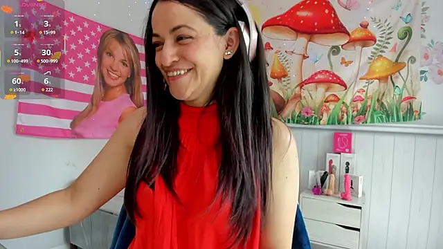 Snapshot of LovelyAzucena chatting on November 5, 2025, 3:15 pm LovelyAzucena online show from November 5, 2025, 3:15 pm