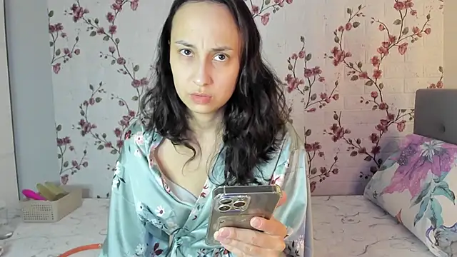 Alisagold90 online show from February 7, 2026, 8:22 am