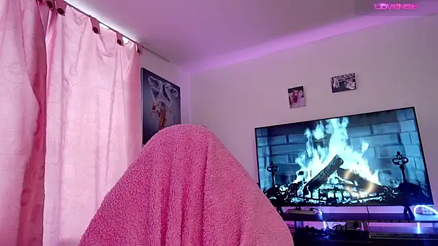 Snapshot of TiffanyBela chatting on March 9, 2026, 8:56 pm TiffanyBela online show from March 9, 2026, 8:56 pm