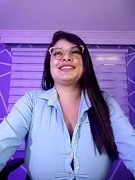 MiiaaJoness online show from February 28, 2025, 6:09 pm