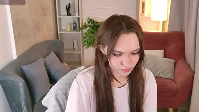 ChloeSunny online show from May 1, 2026, 6:24 pm