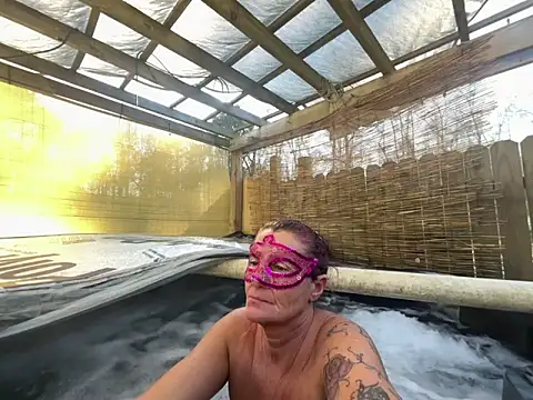 Snapshot of prainxxx22 chatting on December 20, 2025, 7:06 pm prainxxx22 online show from December 20, 2025, 7:06 pm