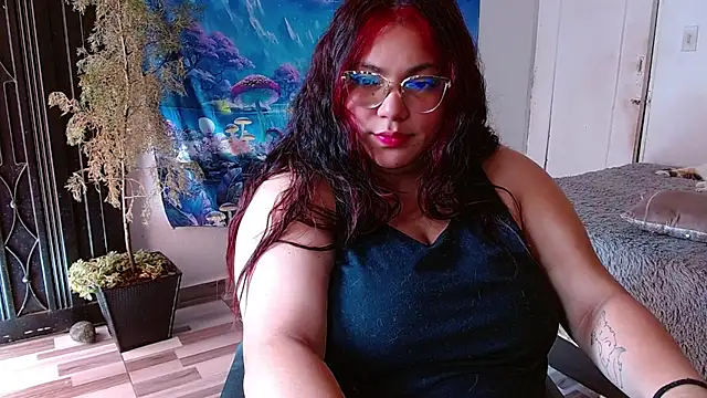 Snapshot of girl_milk2 chatting on January 28, 2025, 6:17 pm girl milk2 online show from January 28, 2025, 6:17 pm