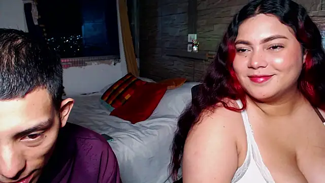 Snapshot of girl_milk2 chatting on May 26, 2026, 1:47 am girl milk2 online show from May 26, 2026, 1:47 am