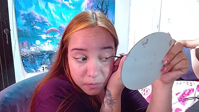 Snapshot of girl_milk2 chatting on January 24, 2025, 3:45 pm girl milk2 online show from January 24, 2025, 3:45 pm