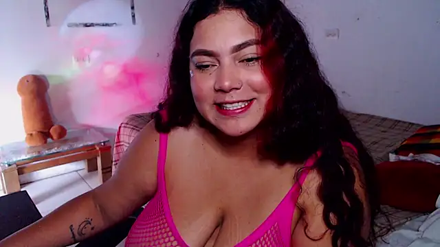 Snapshot of girl_milk2 chatting on May 11, 2026, 4:04 pm girl milk2 online show from May 11, 2026, 4:04 pm