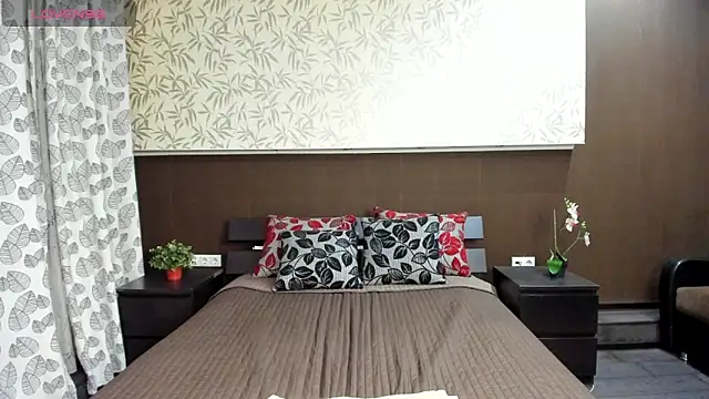 Snapshot of Donna_Evans chatting on March 21, 2025, 11:56 pm Donna Evans online show from March 21, 2025, 11:56 pm