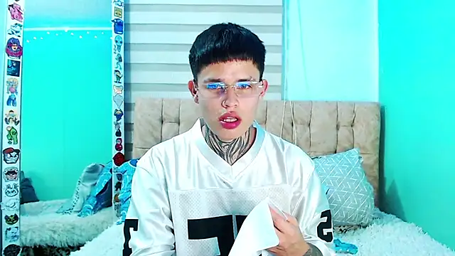 Snapshot of _justinmoon2 chatting on February 10, 2026, 5:06 am justinmoon2 online show from February 10, 2026, 5:06 am