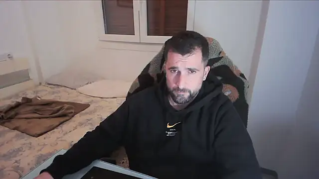 alex877x online show from April 25, 2026, 2:58 pm