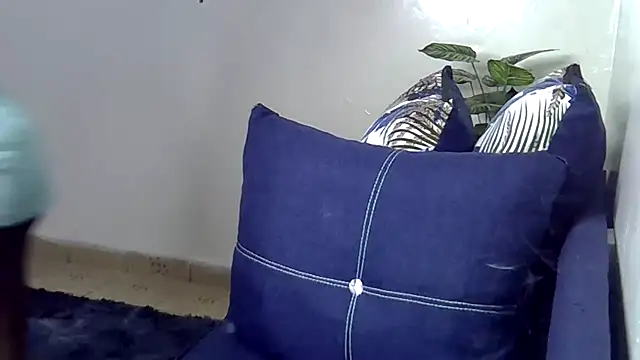 Enkarxx online show from November 4, 2025, 6:28 am