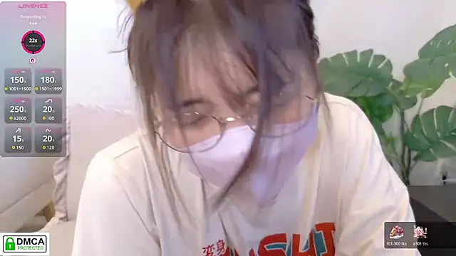 SUZU  online show from May 29, 2026, 9:43 pm