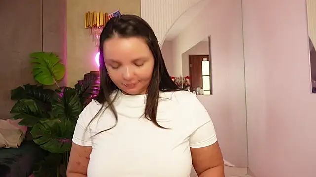 CelesteBailey online show from March 15, 2026, 7:48 am