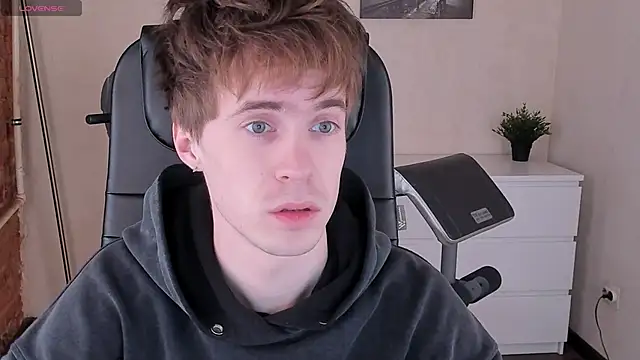  tokyo ghoul online show from February 2, 2025, 10:24 am