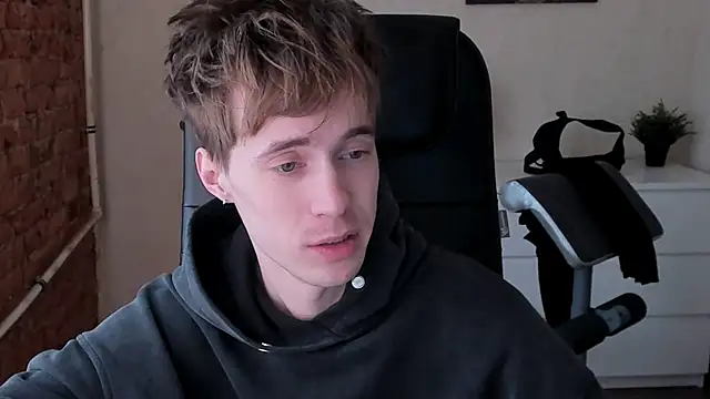  tokyo ghoul online show from March 14, 2025, 1:13 pm