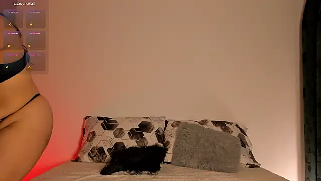 Snapshot of veronica185 chatting on March 29, 2026, 2:46 am veronica185 online show from March 29, 2026, 2:46 am