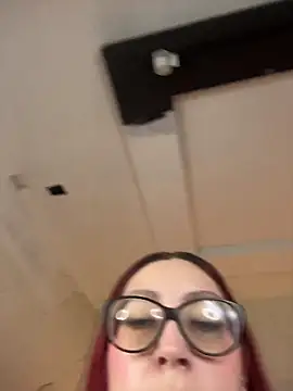 Snapshot of NiickyJones chatting on December 13, 2025, 8:04 pm NiickyJones online show from December 13, 2025, 8:04 pm