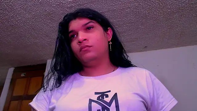 Snapshot of cata_smallcock_ chatting on March 23, 2025, 6:58 am cata smallcock online show from March 23, 2025, 6:58 am