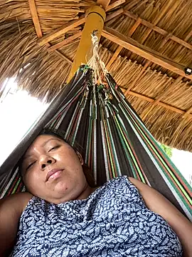 Dellyyymusic online show from April 2, 2026, 7:09 pm