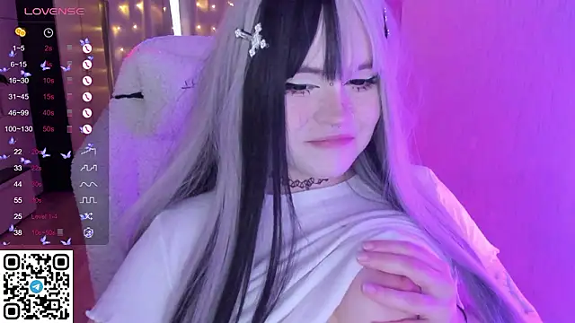 SelenaCute online show from March 10, 2026, 6:28 am