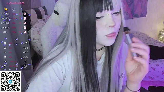 SelenaCute online show from January 13, 2026, 6:17 am