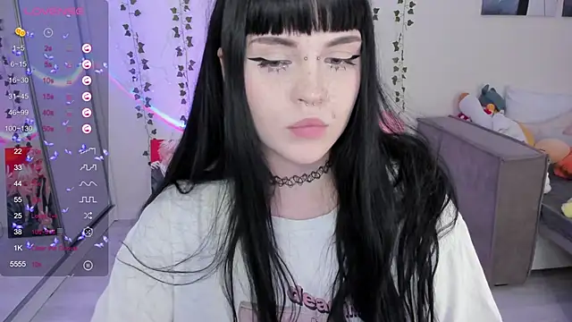 SelenaCute online show from March 13, 2025, 8:15 am