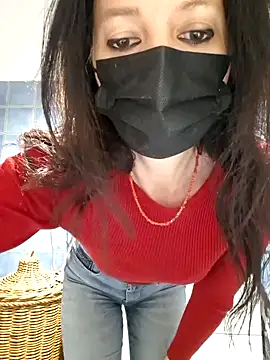 Snapshot of Silvia_Zeno chatting on January 14, 2026, 5:27 pm Silvia Zeno online show from January 14, 2026, 5:27 pm