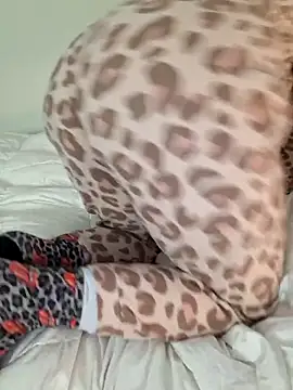 Snapshot of Silvia_Zeno chatting on February 22, 2026, 5:10 am Silvia Zeno online show from February 22, 2026, 5:10 am