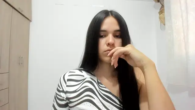 Hana Zurah online show from October 29, 2025, 10:42 pm