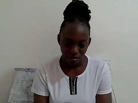 Snapshot of lizbela1 chatting on November 4, 2025, 12:31 pm lizbela1 online show from November 4, 2025, 12:31 pm