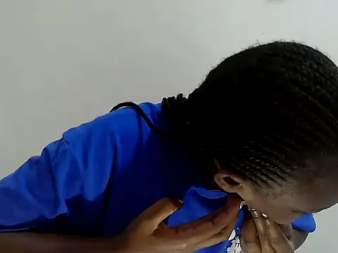 Snapshot of lizbela1 chatting on November 18, 2025, 9:01 am lizbela1 online show from November 18, 2025, 9:01 am