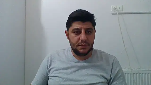 Snapshot of erkekkkadam chatting on November 19, 2025, 9:15 pm erkekkkadam online show from November 19, 2025, 9:15 pm