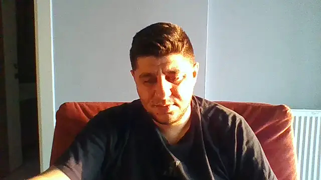 erkekkkadam online show from July 3, 2026, 4:24 pm