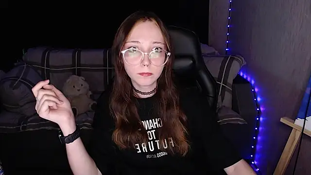 AmeliaKamishiro online show from October 13, 2025, 9:59 pm