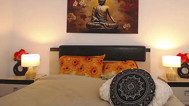 LauraGreen34 online show from November 4, 2025, 10:41 am