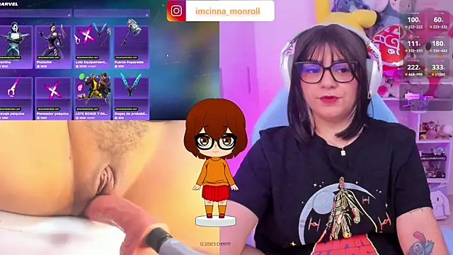 Snapshot of cinna_monroll chatting on April 10, 2026, 5:42 pm cinna monroll online show from April 10, 2026, 5:42 pm