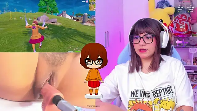 Snapshot of cinna_monroll chatting on April 12, 2026, 7:17 pm cinna monroll online show from April 12, 2026, 7:17 pm