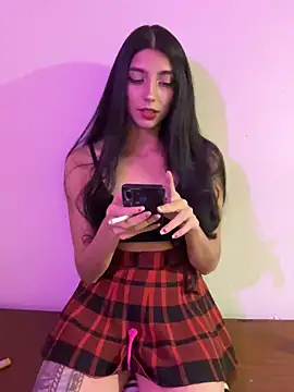 Felicia smok3 online show from March 22, 2025, 4:24 am