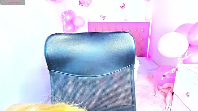 Celeste  sweetx online show from June 6, 2026, 6:57 pm