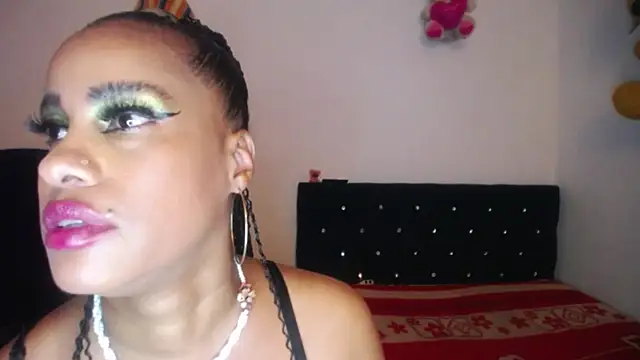 Snapshot of pamela_guzmaan chatting on February 19, 2026, 11:12 pm pamela guzmaan online show from February 19, 2026, 11:12 pm