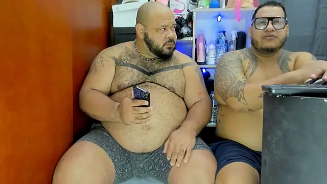 Snapshot of Latino_bigcock chatting on February 18, 2025, 4:03 pm Latino bigcock online show from February 18, 2025, 4:03 pm