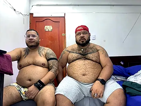 Snapshot of Latino_bigcock chatting on September 11, 2025, 5:29 am Latino bigcock online show from September 11, 2025, 5:29 am
