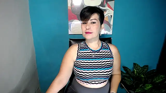 Snapshot of Sunny_rayz_ chatting on June 12, 2026, 11:52 am Sunny rayz online show from June 12, 2026, 11:52 am