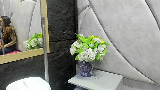 Snapshot of HornySlut69_ chatting on March 26, 2026, 12:47 pm HornySlut69 online show from March 26, 2026, 12:47 pm