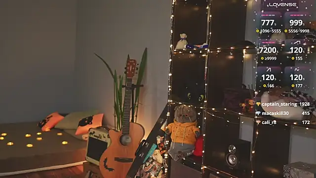 Snapshot of bananya_kitty chatting on December 10, 2024, 1:33 pm bananya kitty online show from December 10, 2024, 1:33 pm