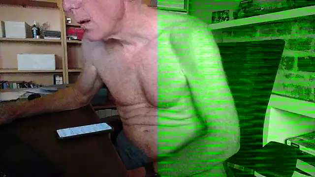 Snapshot of jiggy77777 chatting on March 3, 2025, 12:23 am jiggy77777 online show from March 3, 2025, 12:23 am