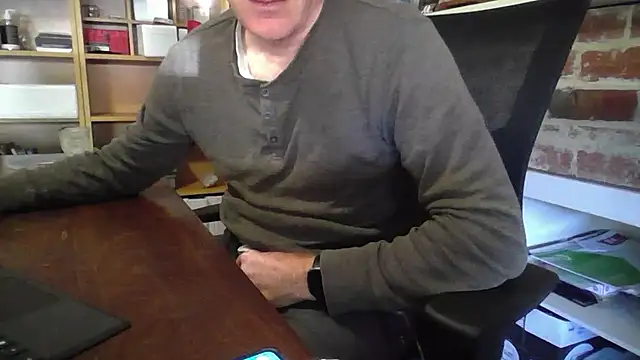 Snapshot of jiggy77777 chatting on January 16, 2025, 11:37 pm jiggy77777 online show from January 16, 2025, 11:37 pm