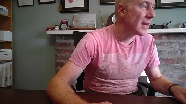 Snapshot of jiggy77777 chatting on December 3, 2024, 2:31 am jiggy77777 online show from December 3, 2024, 2:31 am