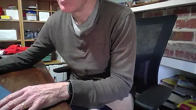 Snapshot of jiggy77777 chatting on September 17, 2025, 10:56 pm jiggy77777 online show from September 17, 2025, 10:56 pm