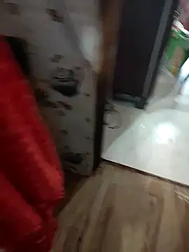 COUPLLE VILLAGE online show from February 17, 2026, 11:07 am